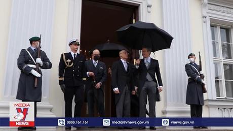 Đại sứ Vũ Quang Minh trình Quốc thư lên Tổng thống Đức