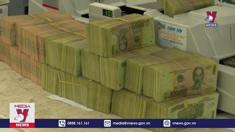 Kiểm soát việc cấp tín dụng vào các lĩnh vực rủi ro 