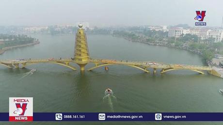 Sôi nổi giải bơi chải Việt Trì nhân ngày Giỗ Tổ