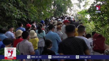 Hàng vạn du khách về đền Hùng trước  ngày chính Giỗ