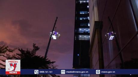 Ăn tối trên bầu trời