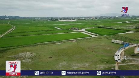 Vẽ dự án lấy đất rồi bỏ hoang