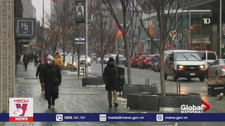 Biến thể Omicron khiến con người dễ tái nhiễm hơn