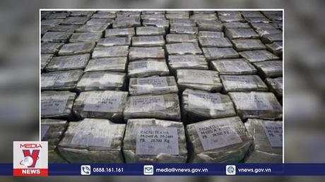 Ecuador thu giữ gần 4 tấn cocaine