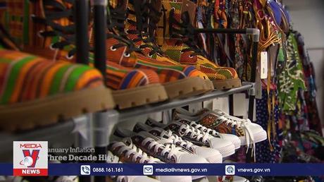 Canada thắt chặt chính sách tiền tệ đối phó lạm phát