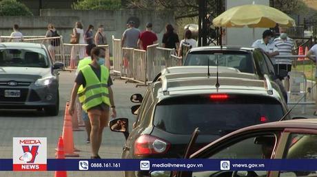 Hiệu quả mũi vaccine COVID-19 thứ 4 với người trên 60 tuổi