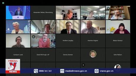 ECB tiếp tục duy trì lãi suất chủ chốt thấp kỷ lục