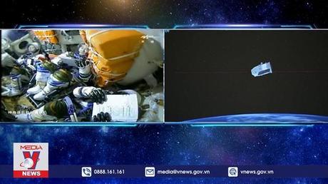 Trung Quốc công bố thông tin về chuyến bay Thần Châu-14 và Thần Châu-15