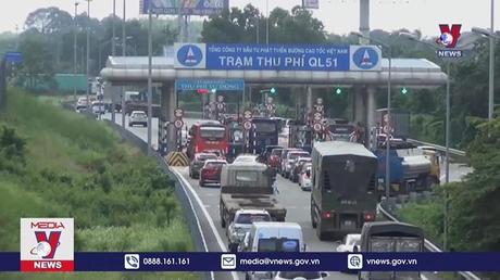Yêu cầu VEC triển khai nhanh thu phí không dừng
