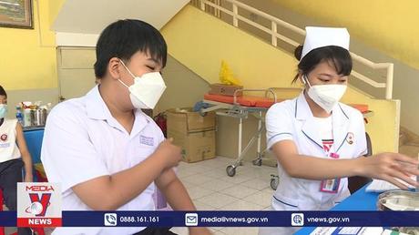 TP. HCM tiêm vaccine Covid-19 cho trẻ tiểu học