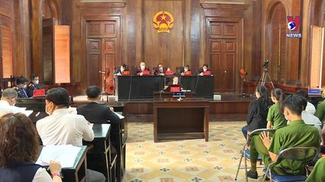 TP.HCM xét xử 12 đối tượng khủng bố