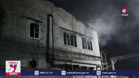 Hải Phòng: Cháy lớn thiêu rụi gần 1.000 m2 vuông nhà xưởng