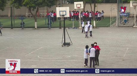 Có hay không hướng nghiệp vì thành tích?