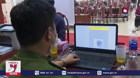 Cao điểm cấp CCCD cho học sinh chuẩn bị thi THCS, THPT