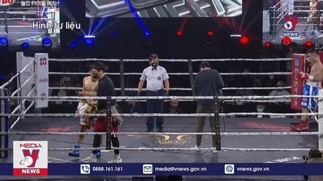 Cổ động viên Việt Nam chờ xem Đinh Hồng Quân tranh đai IBF châu Á