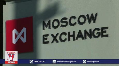 Kinh tế của Nga, Ukraine lao đao sau hai tháng chiến sự