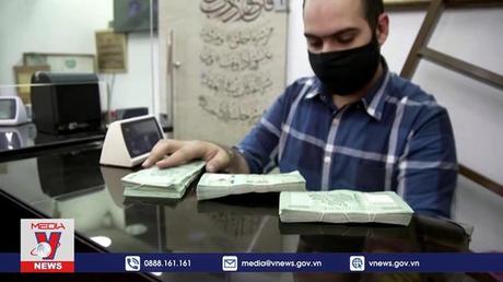 Lật thuyền người di cư ngoài khơi Liban