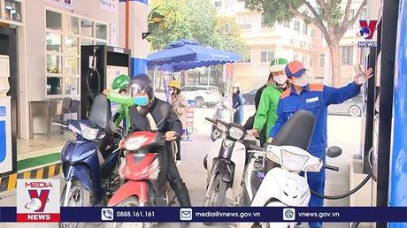 Đề xuất giảm thuế nhập khẩu ưu đãi với xăng động cơ