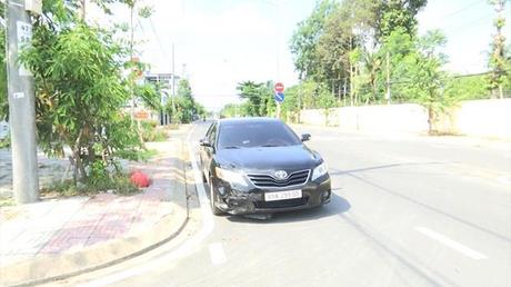 Trưởng Công an phường ép xe, khống chế hai tên cướp