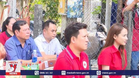 Sửa nhà cho ngư dân nghèo tỉnh Thừa Thiên - Huế