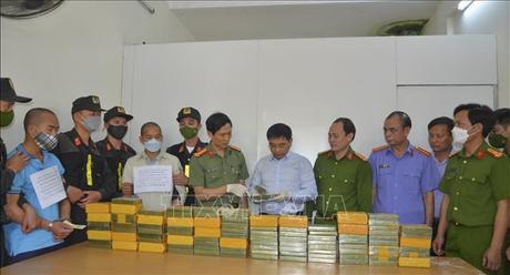 Triệt phá đường dây ma túy lớn, thu 552.000 viên ma túy tổng hợp và 72 bánh heroin