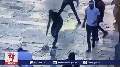 Đụng độ lại bùng phát tại Jerusalem