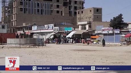 IS tấn công xe chở khách ở Afghanistan