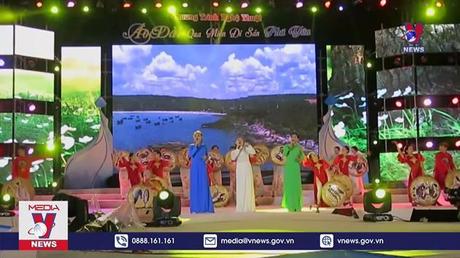 Chương trình nghệ thuật “Áo dài qua miền di sản Phú Yên”