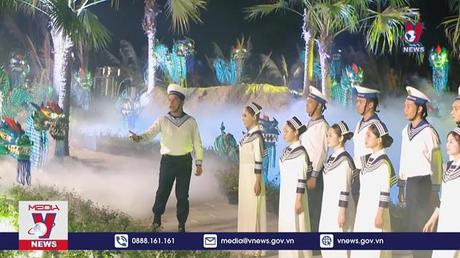 Ấn tượng Festival áo dài Quảng Ninh