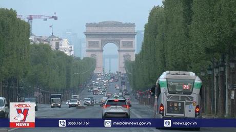 Thách thức với Tổng thống Pháp