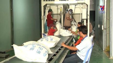 Bản tin tiếng Anh ngày 01/5/2022