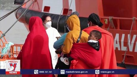 Người di cư vượt biển đến Anh tiếp tục tăng