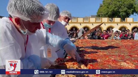 Chiếc bánh Milanese lớn nhất thế giới tại Argentina