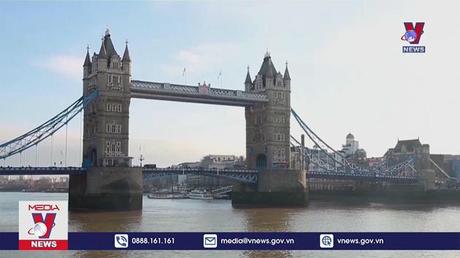 Anh mở rộng các biện pháp trừng phạt Nga