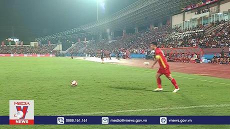 U23 Việt Nam thắng đậm ngày đầu ra quân