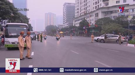 Xử lý ô tô dừng, đỗ trên tuyến đón đại biểu tham dự SEA Games 31