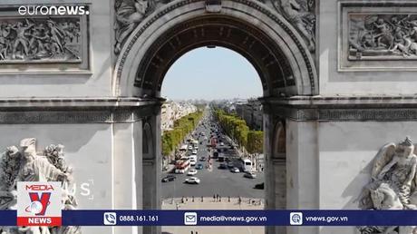 Du lịch thế giới chật vật tìm cách phục hồi 