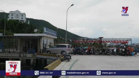 Khánh Hòa kịp thời đưa thuyền viên bị bệnh vào bờ điều trị