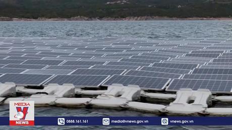 Công viên năng lượng mặt trời nổi lớn nhất châu Âu