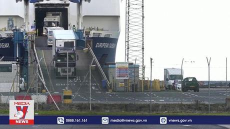 Anh ưu tiên giải quyết bất đồng về Nghị định thư Bắc Ireland