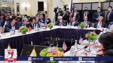 Thủ tướng và Lãnh đạo các nước ASEAN gặp gỡ cộng đồng doanh nghiệp Hoa Kỳ