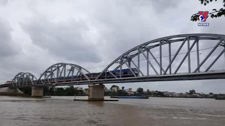 Khoảnh khắc và Sự kiện 15-5-2022