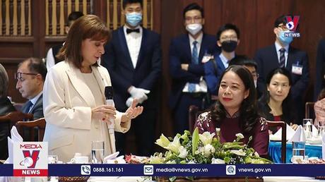 Phó Chủ tịch nước chủ trì tiệc trà chào mừng Tổng thống Hy Lạp