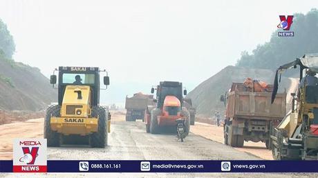 Tuyến cao tốc Cam Lộ - La Sơn nỗ lực hoàn thành tháng 9/2022 