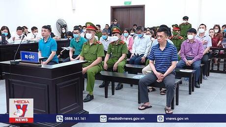 Tranh luận tại phiên tòa xét xử vụ buôn bán thuốc giả