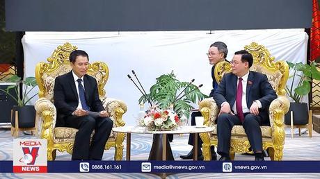 Chủ tịch Quốc hội tiếp Bộ trưởng tài chính và Chủ tịch Kiểm toán Lào