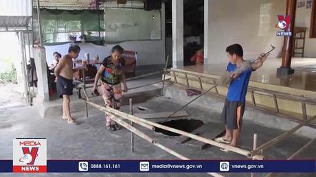 Nghệ An xuất hiện hố sụt sâu 20m