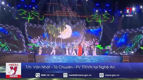 Khai mạc Lễ hội Làng Sen