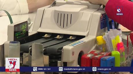 Lãi suất tiết kiệm tiếp tục tăng