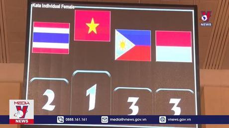 Việt Nam giành 2 huy chương vàng Karate 